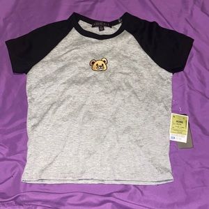Faded Rose Teddy bear. Fitted T-shirt. Grey and black. Size L.